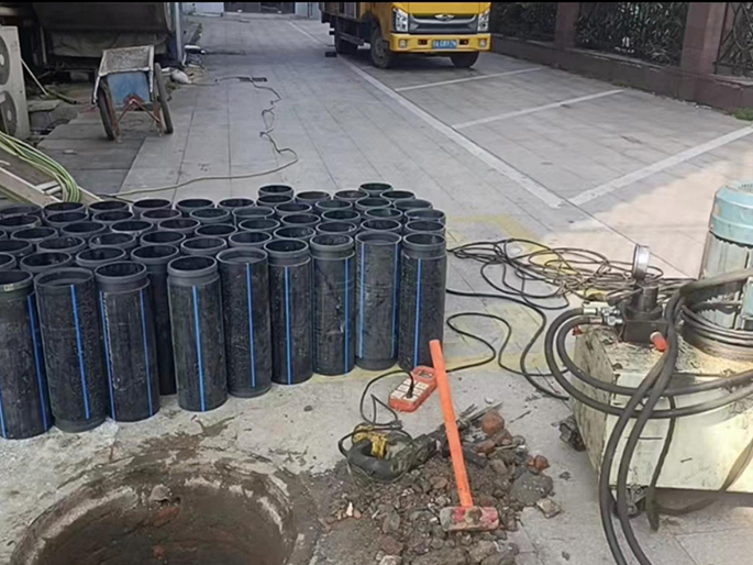 盂县PE置换管厂家 DN315置换管 非开挖管短管置换